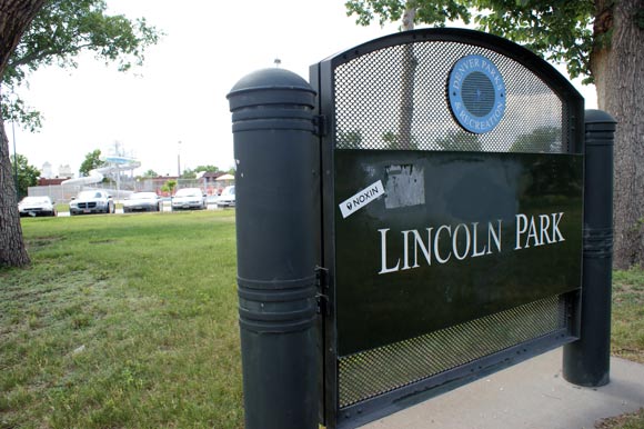 There are 278 public housing units that are being replaced with new units near Lincoln Park. 