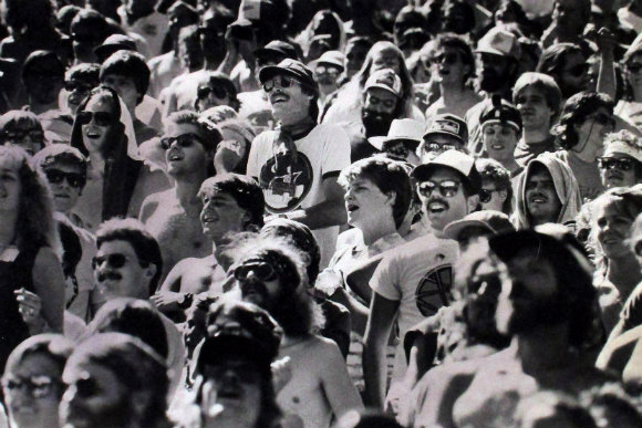 Grateful Dead entranced fans at Red Rocks in 1985 in a Rocky Mountain News file photo.