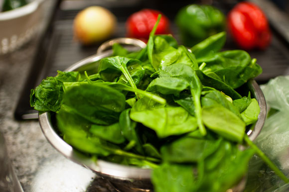 With help from a nutritionist, healthy recipes are taught to class participants. 