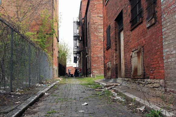 Five Points Alley is in the heart of Walnut Hills.