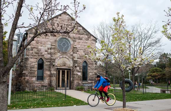 Emmanuel Chapel, the city's oldest church, was a synagogue until services ceased in 1958.