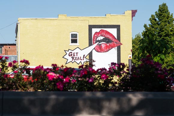 Colorful art on Federal. 